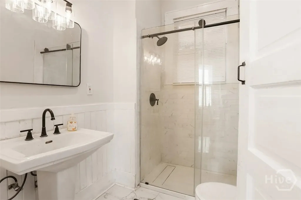 205 W 35th Street Savannah GA 31401