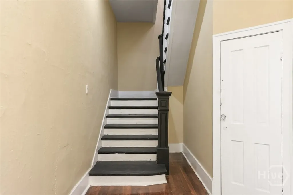205 W 35th Street Savannah GA 31401