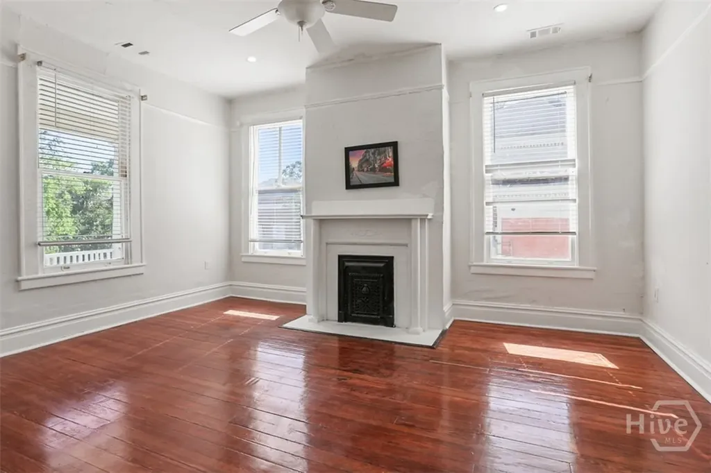 205 W 35th Street Savannah GA 31401