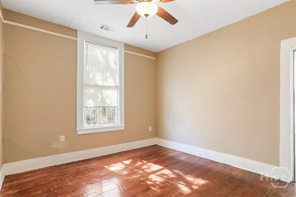205 W 35th Street Savannah GA 31401