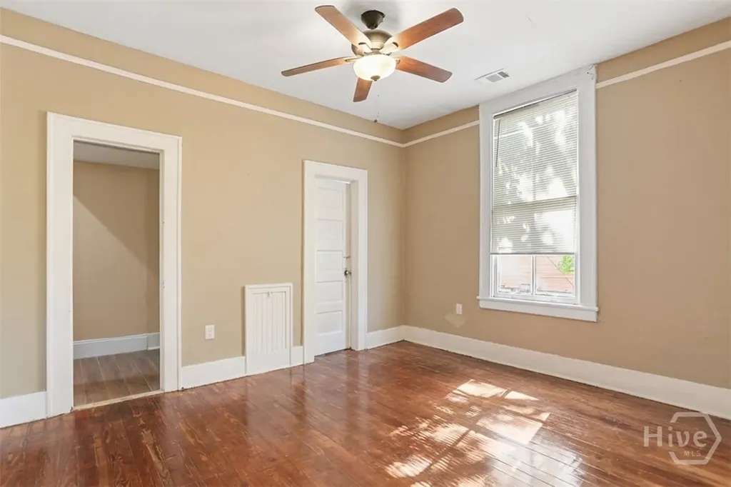 205 W 35th Street Savannah GA 31401