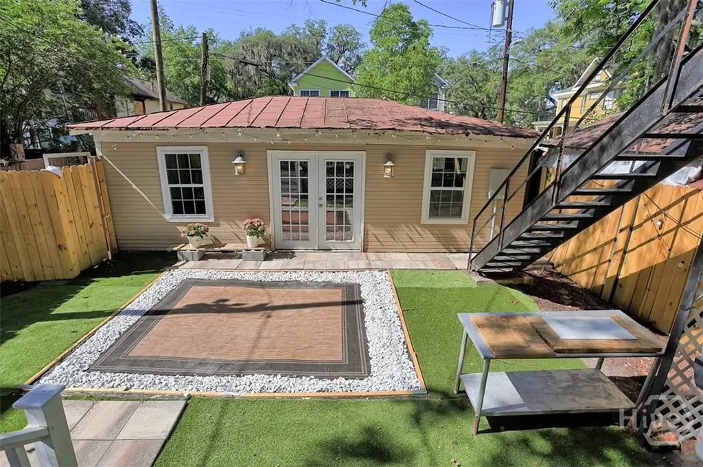 205 W 35th Street Savannah GA 31401