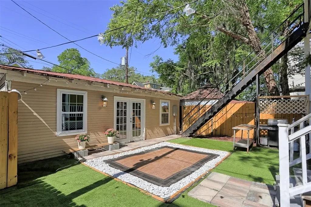 205 W 35th Street Savannah GA 31401