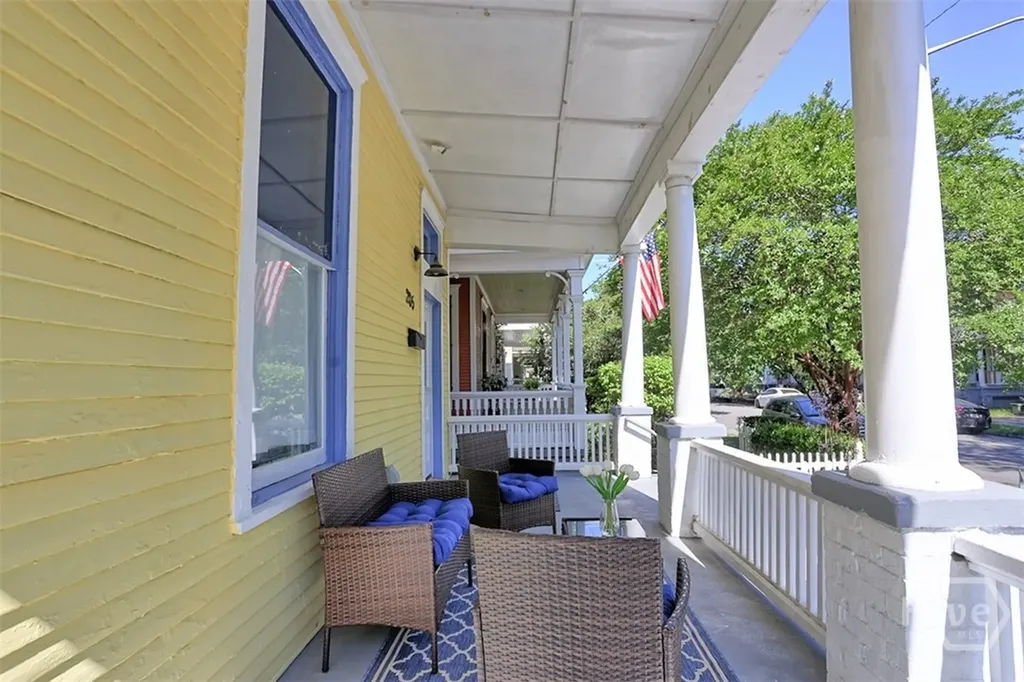 205 W 35th Street Savannah GA 31401