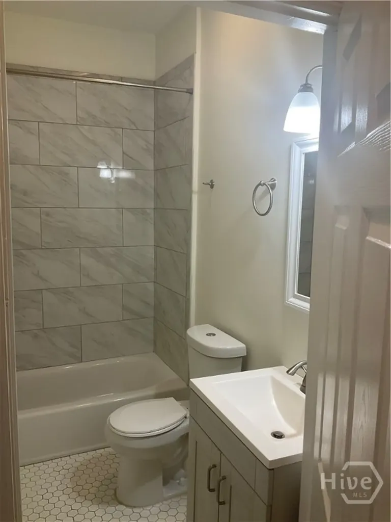 722 Waters Avenue Savannah GA 31404
