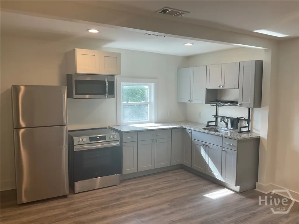 722 Waters Avenue Savannah GA 31404