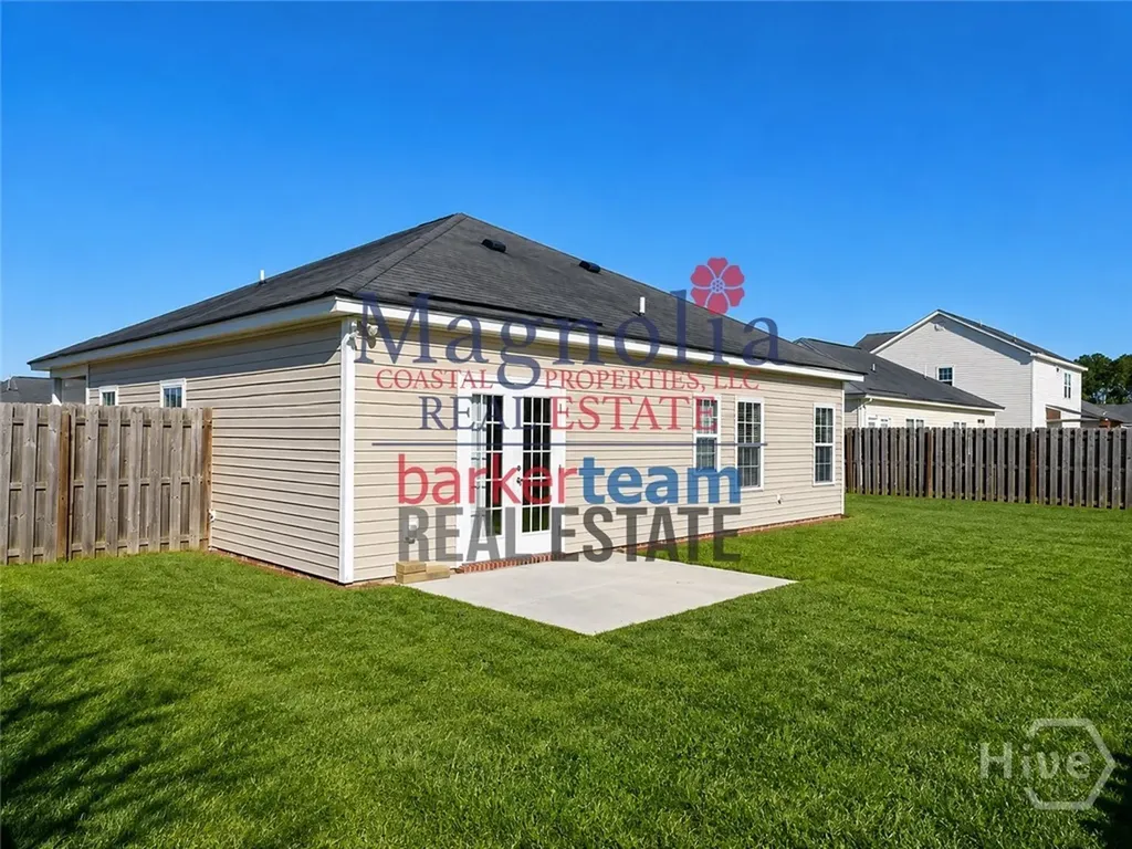 65 Red Oak Drive Richmond Hill GA 31324
