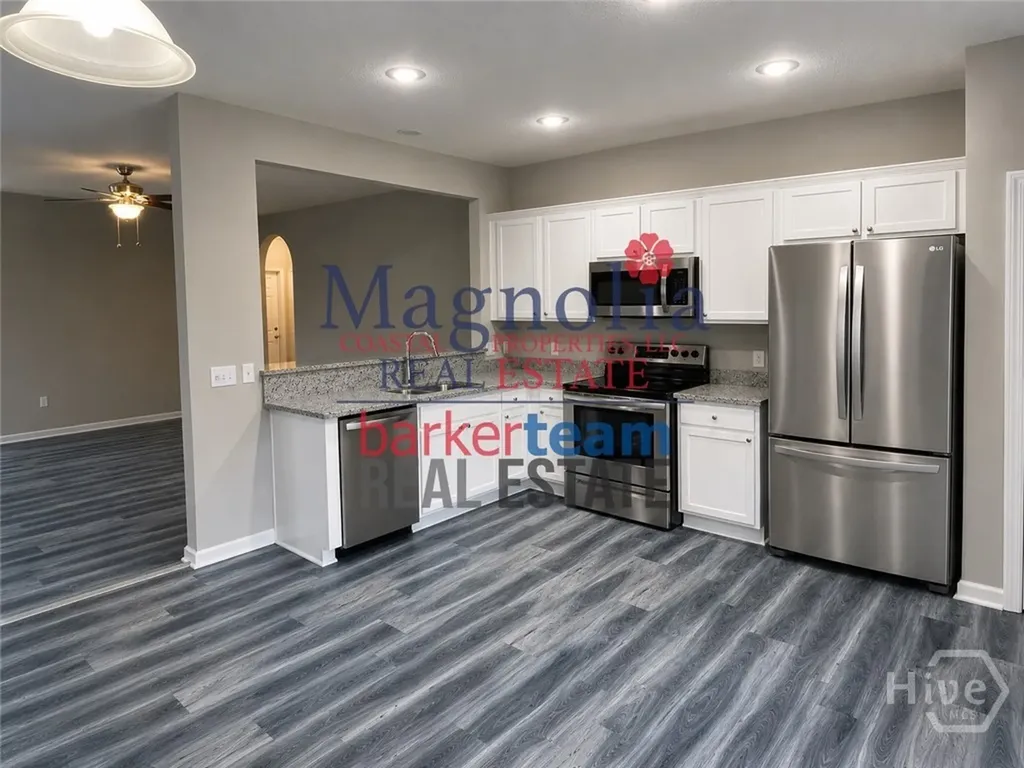 65 Red Oak Drive Richmond Hill GA 31324