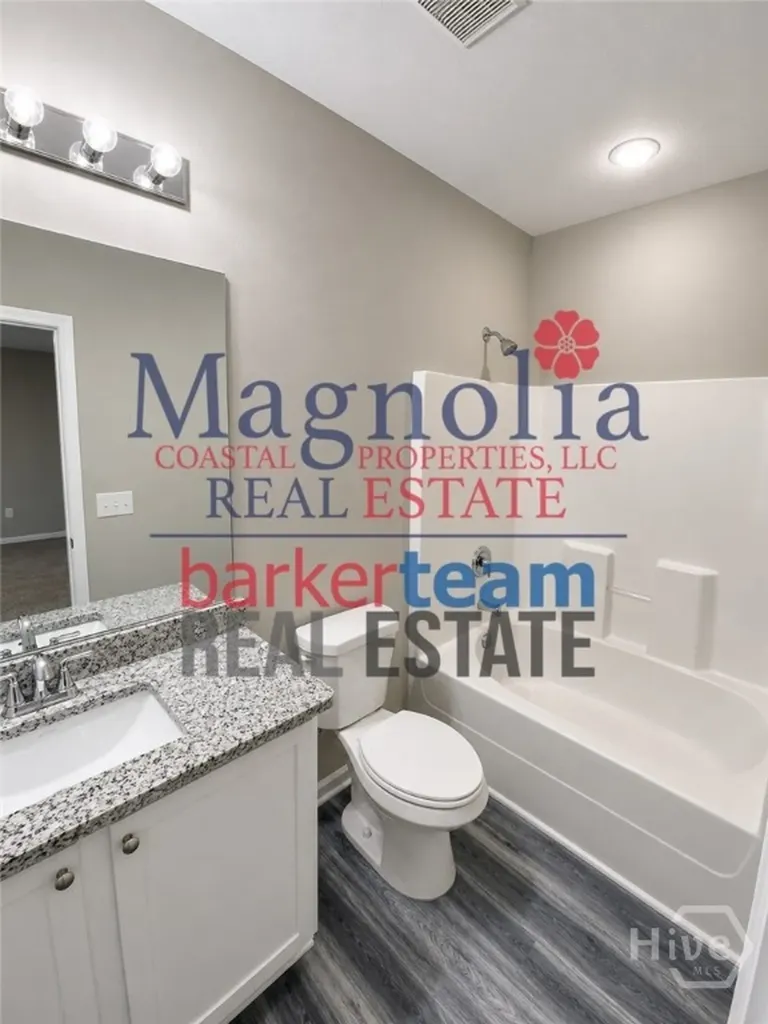 65 Red Oak Drive Richmond Hill GA 31324