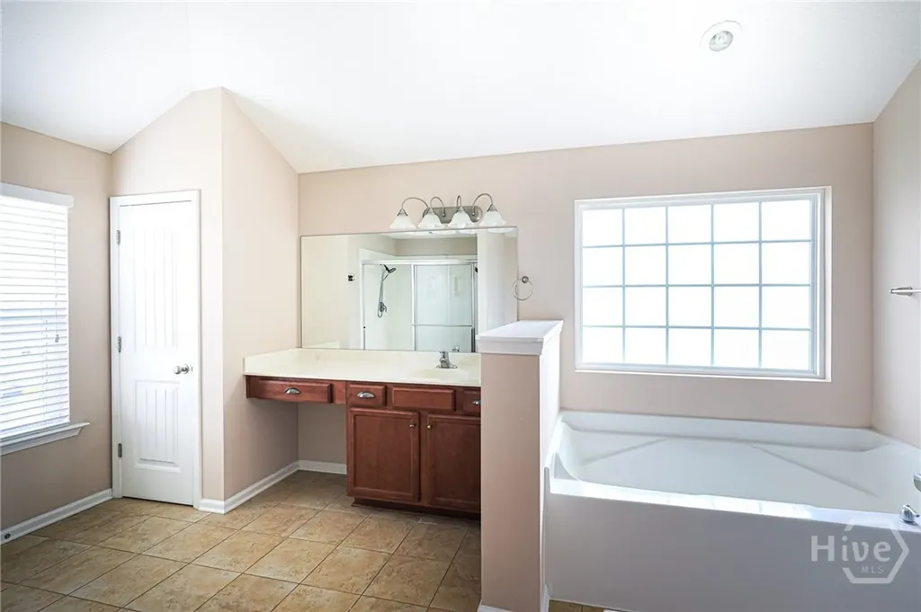72 Rhett Lane Richmond Hill GA 31324