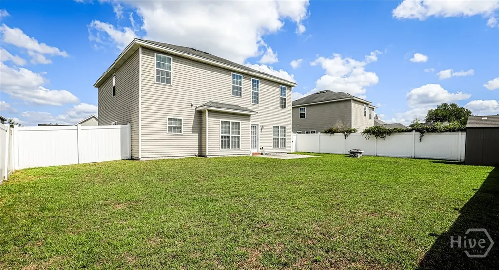 72 Rhett Lane Richmond Hill GA 31324