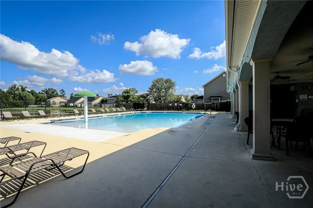 72 Rhett Lane Richmond Hill GA 31324