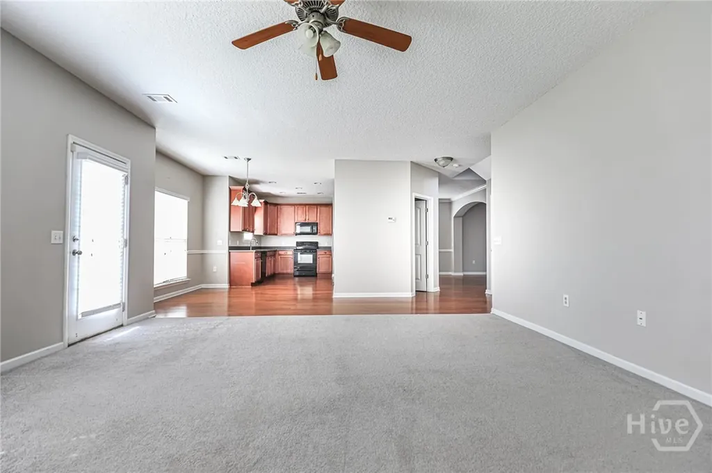 72 Rhett Lane Richmond Hill GA 31324