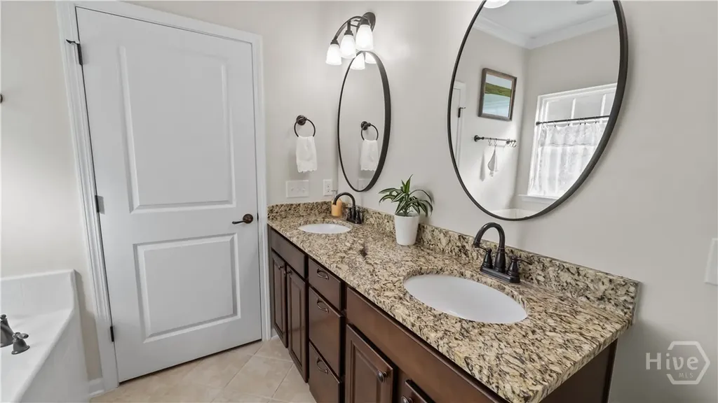 1696 Garden Hills Loop Richmond Hill GA 31324