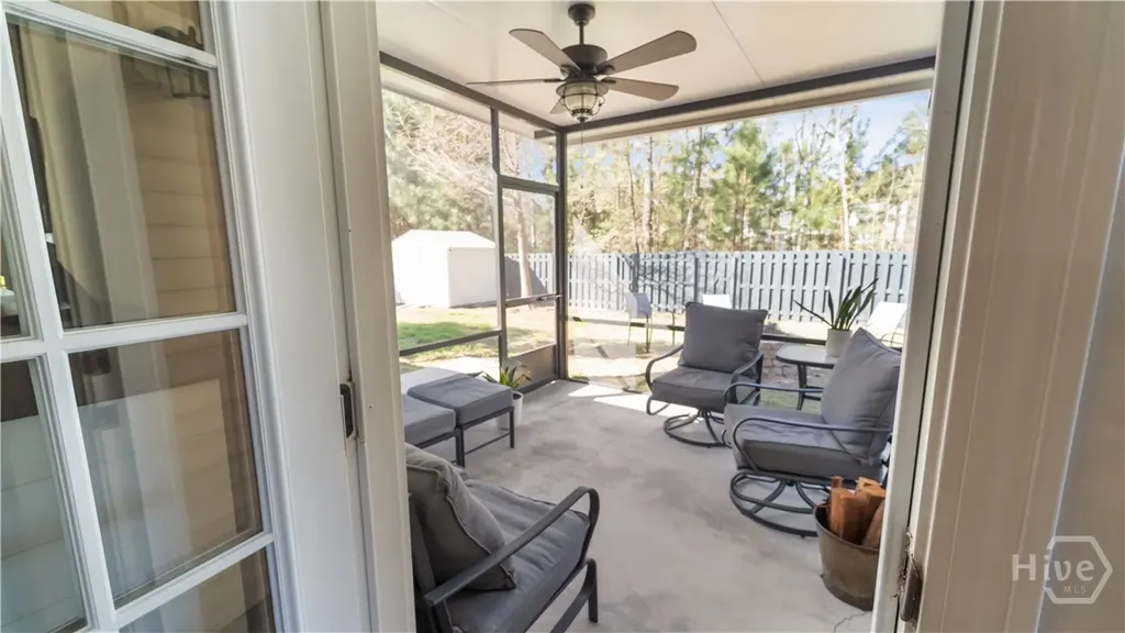 1696 Garden Hills Loop Richmond Hill GA 31324