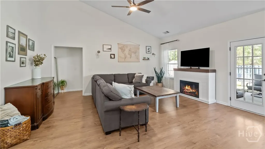 1696 Garden Hills Loop Richmond Hill GA 31324