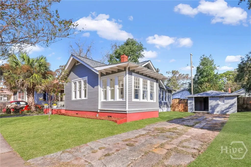 1122 E 40th Street Savannah GA 31404