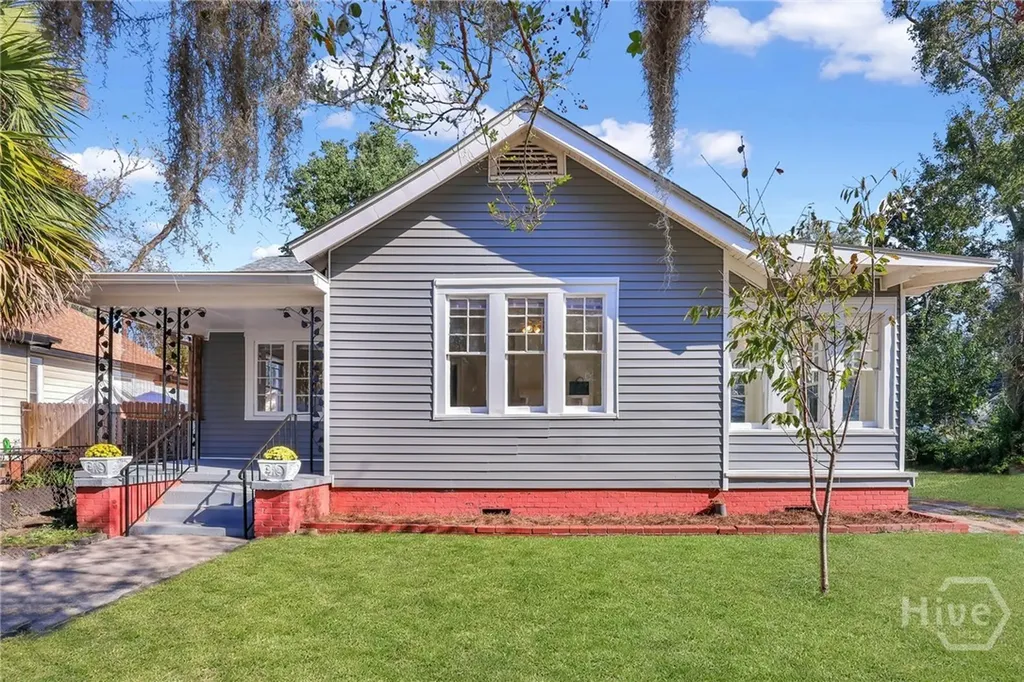 1122 E 40th Street Savannah GA 31404