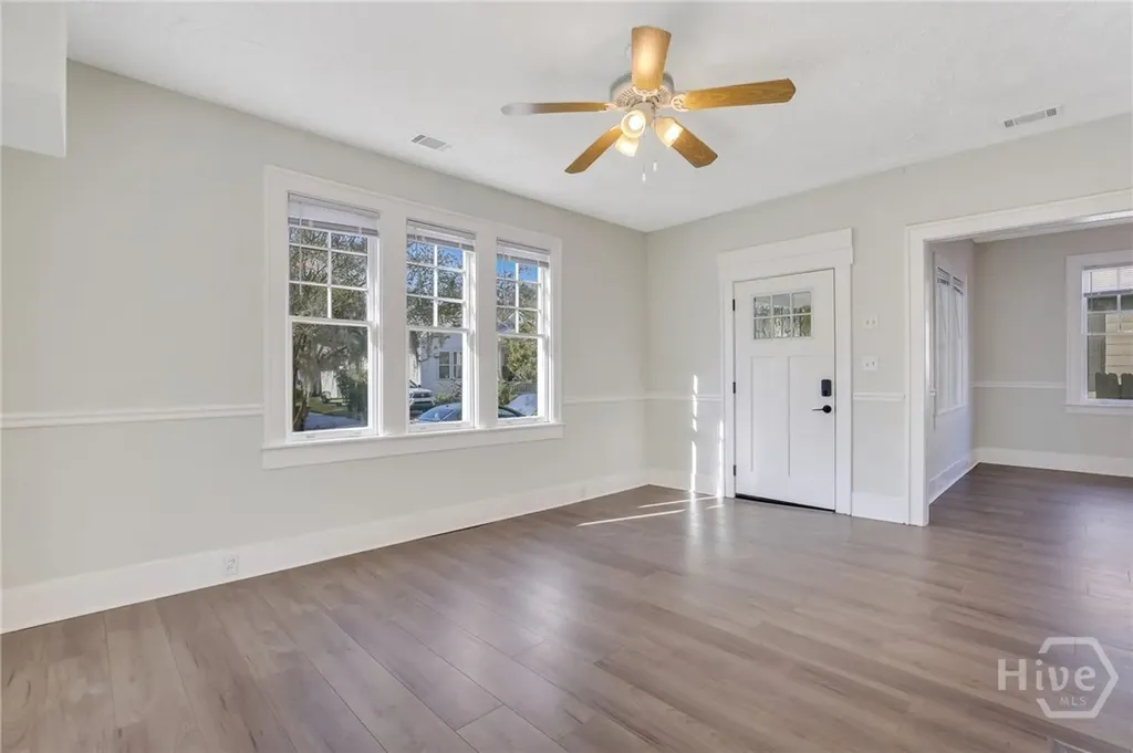 1122 E 40th Street Savannah GA 31404