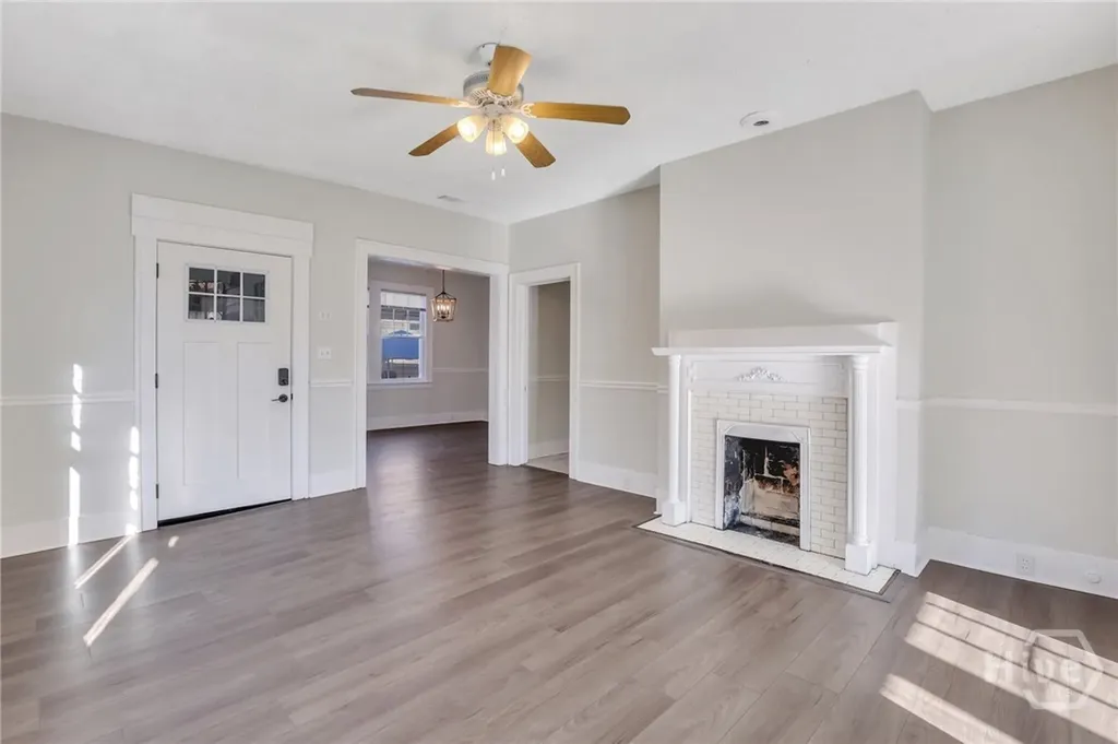 1122 E 40th Street Savannah GA 31404