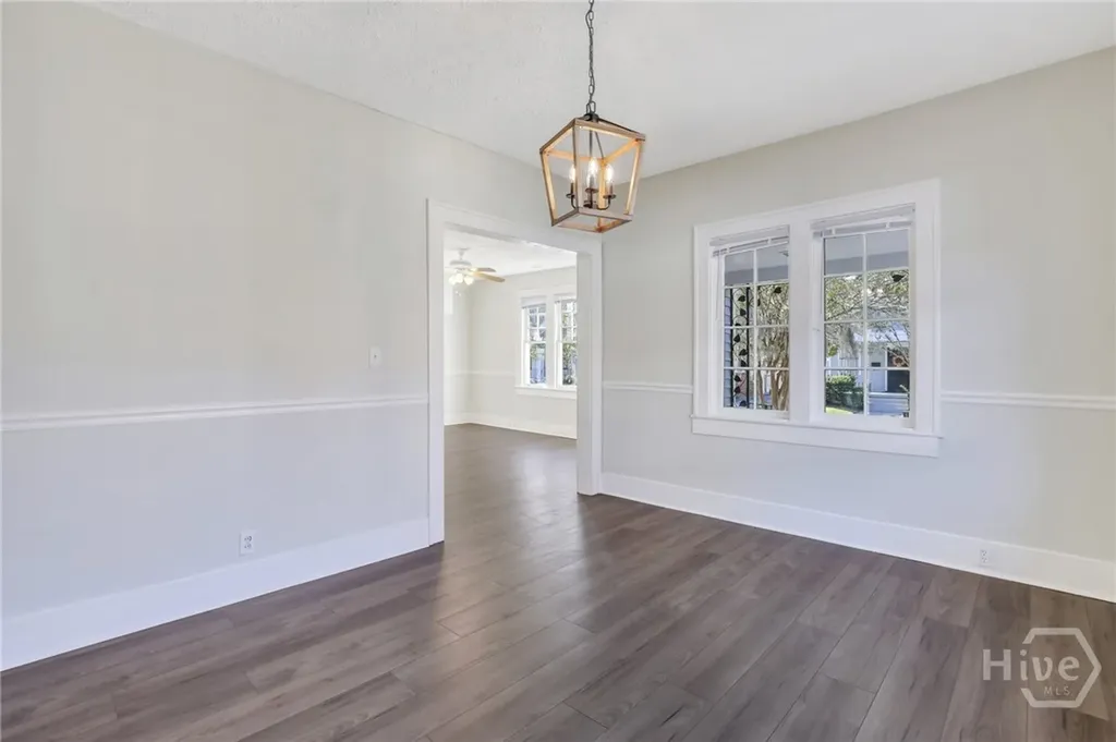 1122 E 40th Street Savannah GA 31404