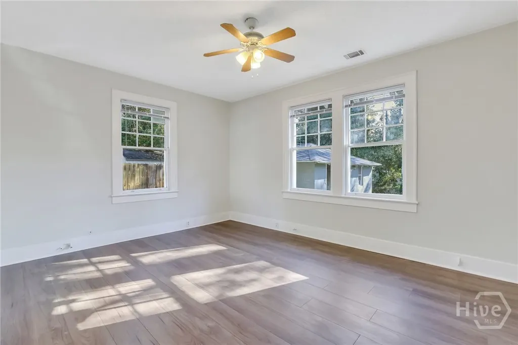 1122 E 40th Street Savannah GA 31404