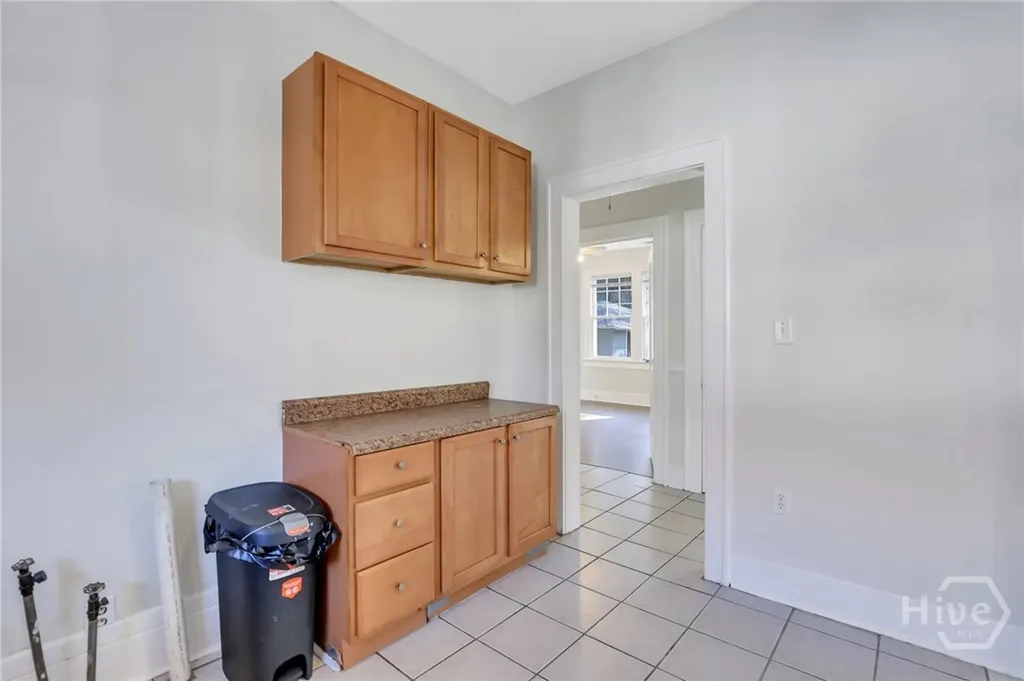 1122 E 40th Street Savannah GA 31404