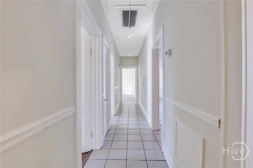 1122 E 40th Street Savannah GA 31404