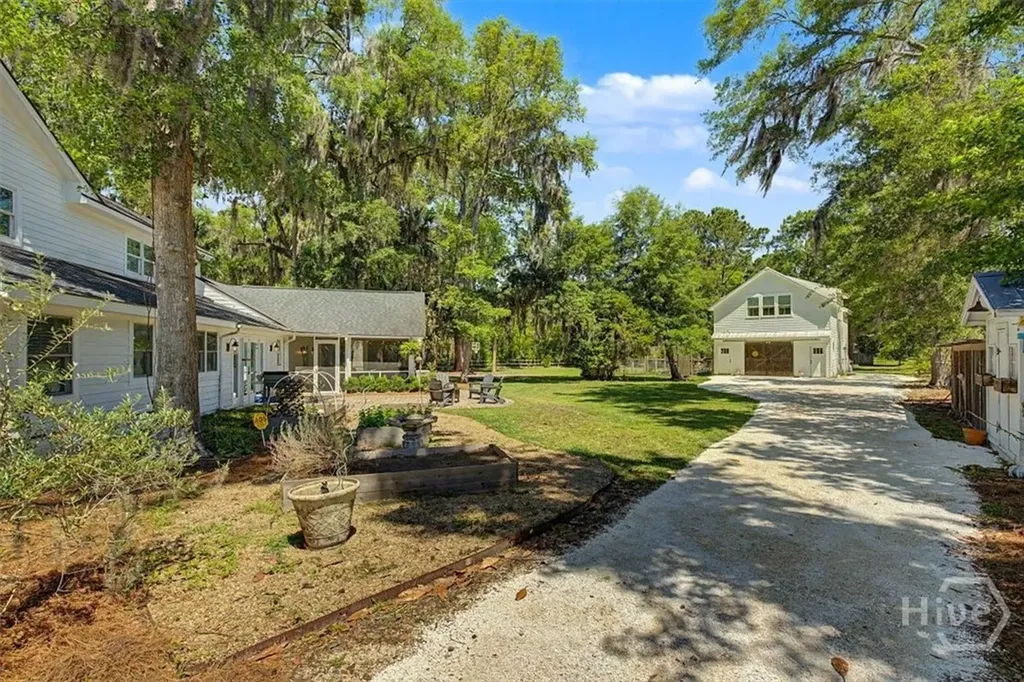 58 Honey Bee Road Savannah GA 31419