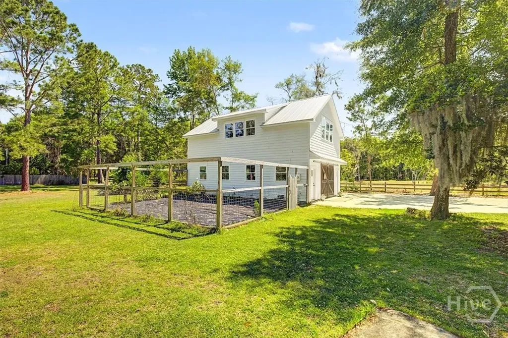 58 Honey Bee Road Savannah GA 31419