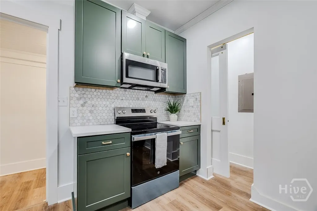 1018 Seiler Avenue Savannah GA 31401