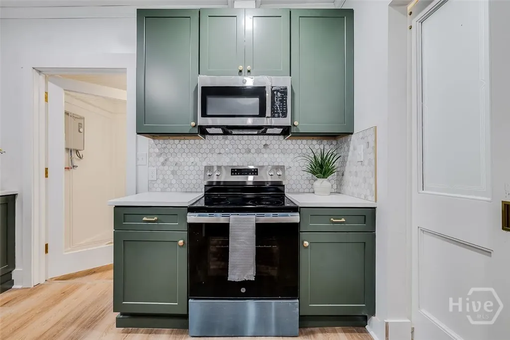 1018 Seiler Avenue Savannah GA 31401