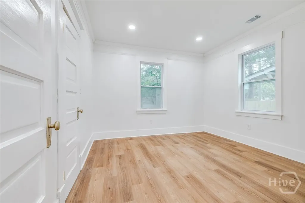 1018 Seiler Avenue Savannah GA 31401