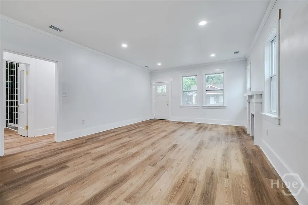 1018 Seiler Avenue Savannah GA 31401