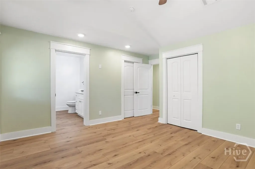27 Pine Drive Savannah GA 31405