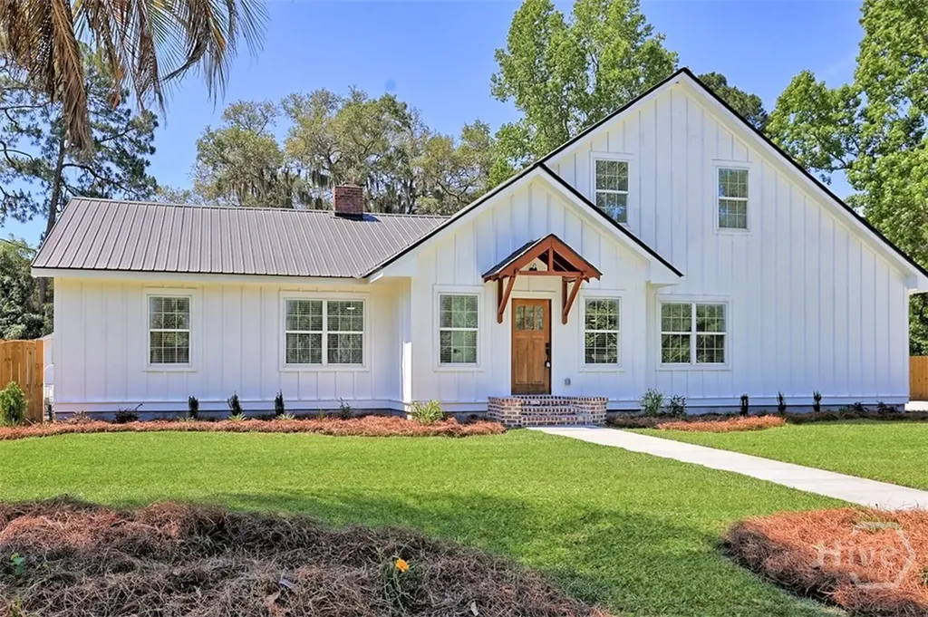 27 Pine Drive Savannah GA 31405