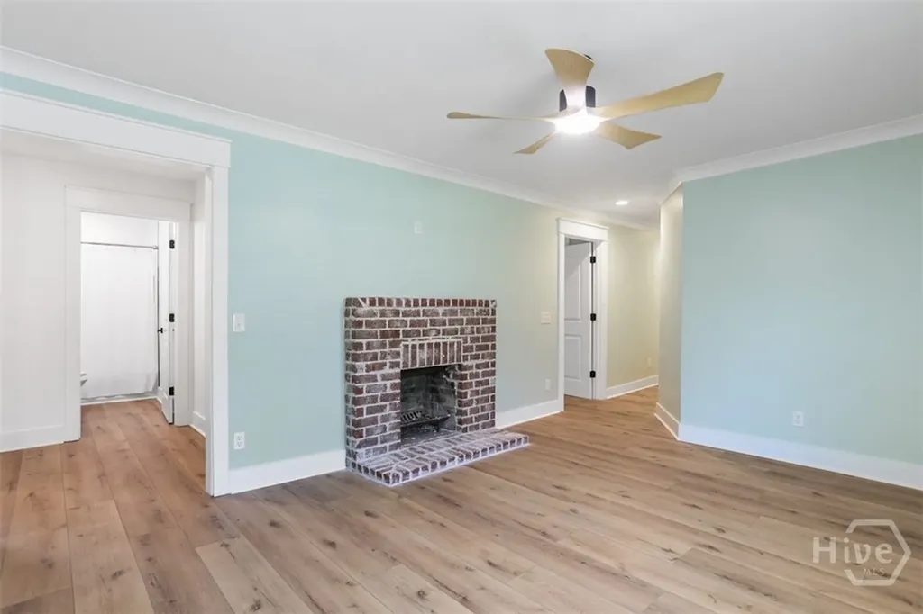 27 Pine Drive Savannah GA 31405