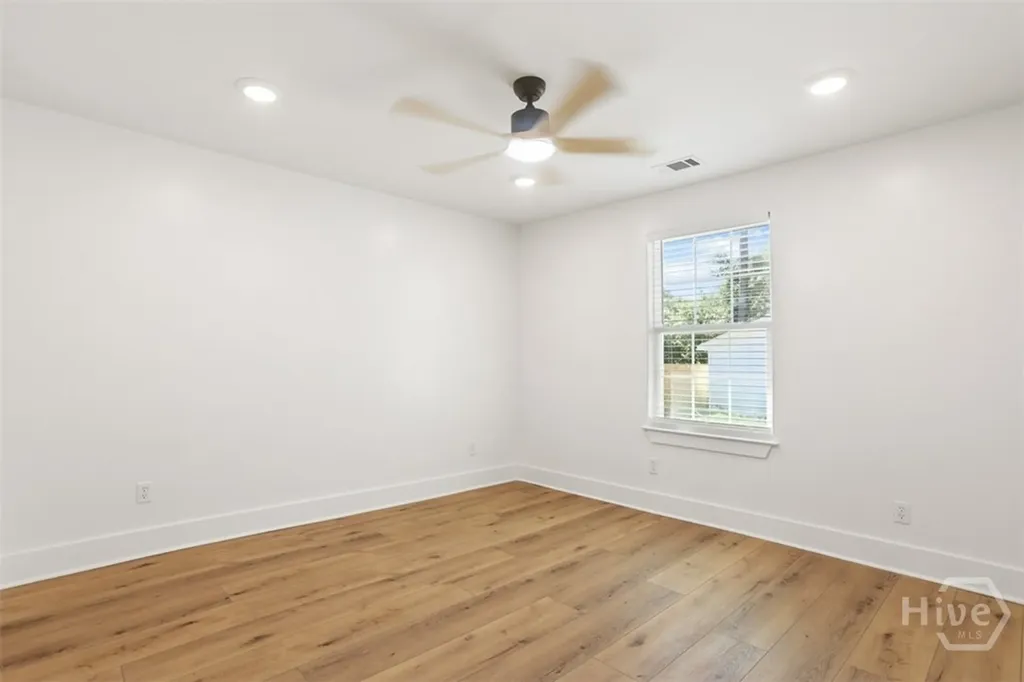 27 Pine Drive Savannah GA 31405