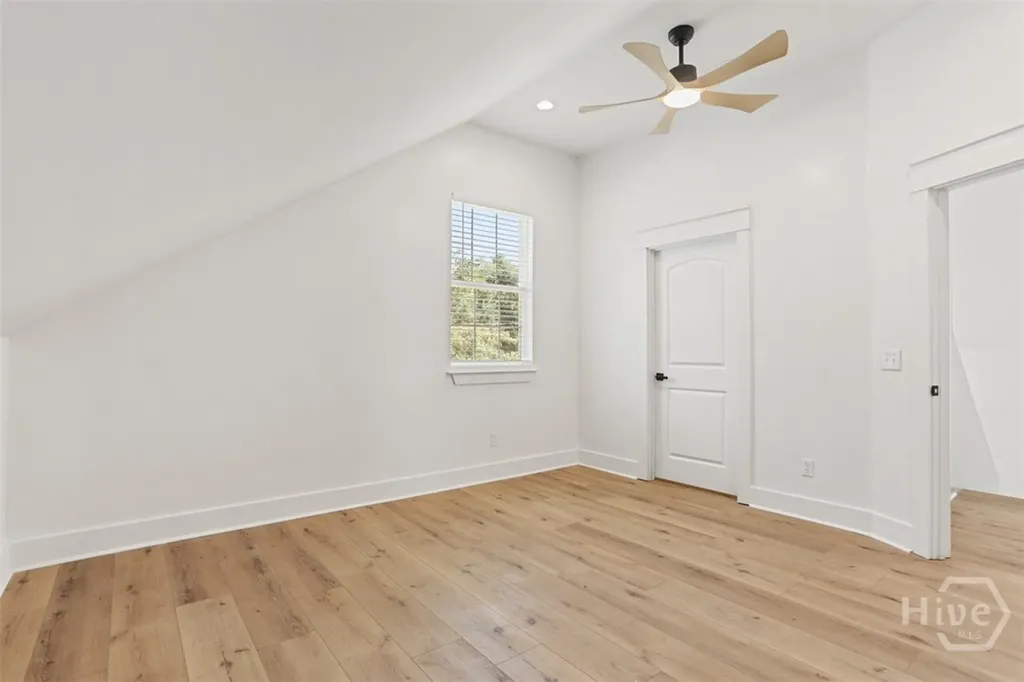 27 Pine Drive Savannah GA 31405