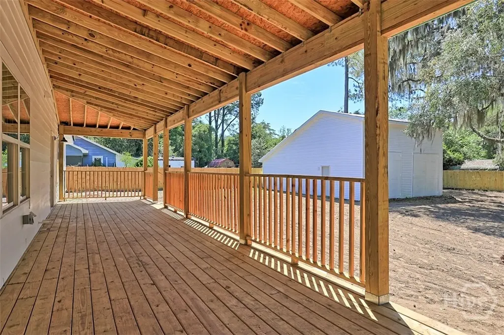27 Pine Drive Savannah GA 31405