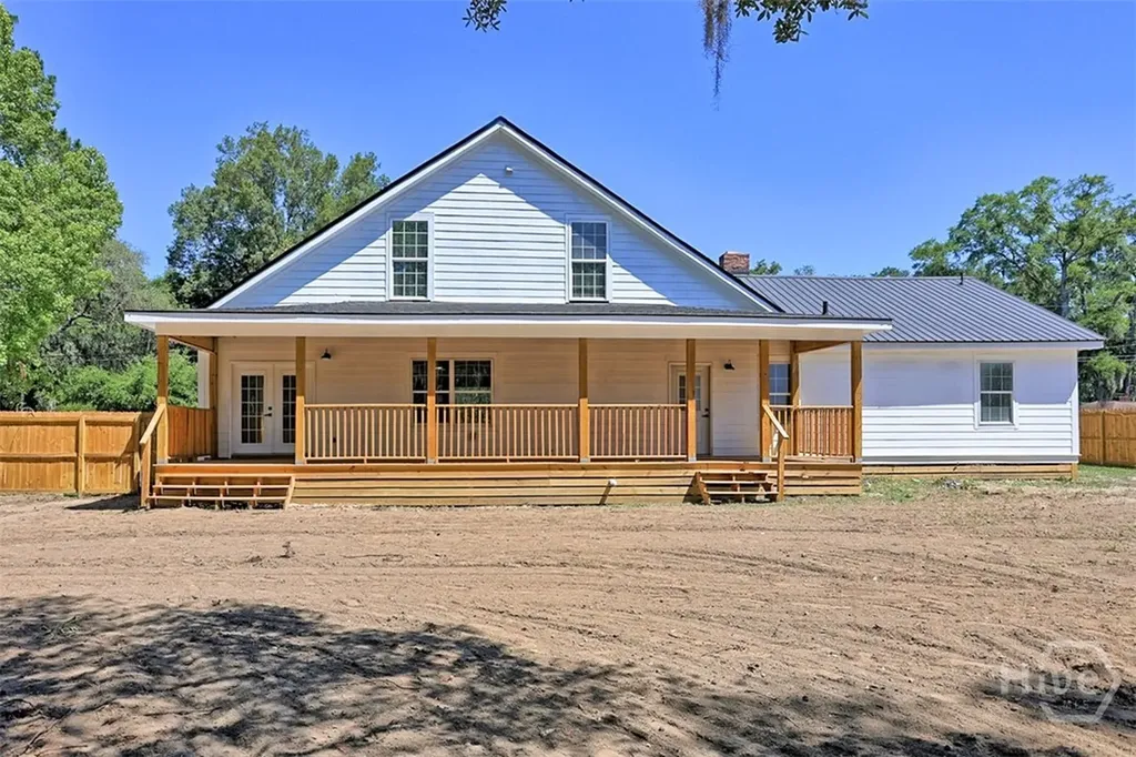 27 Pine Drive Savannah GA 31405