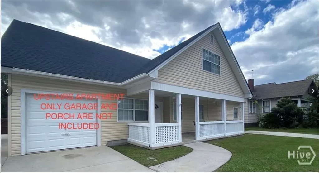 1315 - Upstairs Bonaventure Road Savannah GA 31404