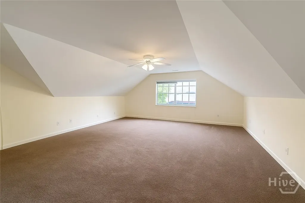 1315 - Upstairs Bonaventure Road Savannah GA 31404