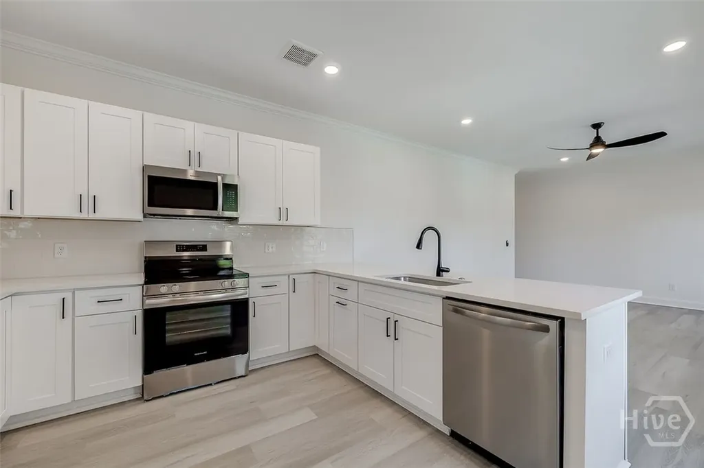 1615 Le Grand Street Savannah GA 31401