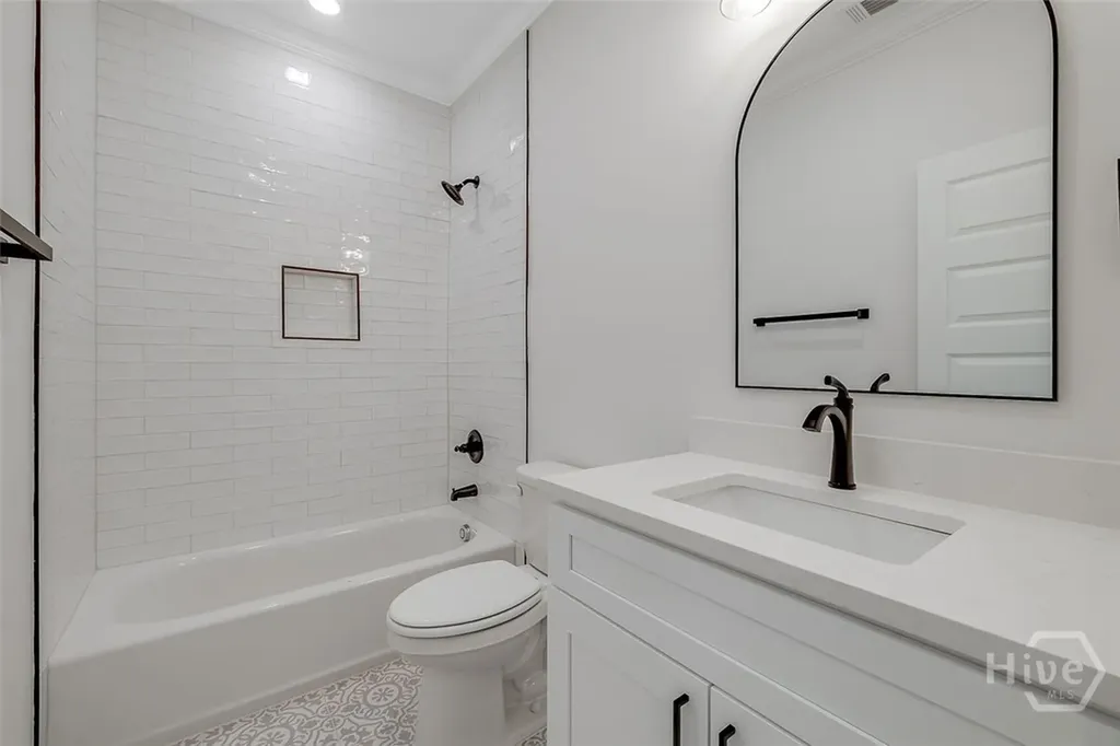1615 Le Grand Street Savannah GA 31401