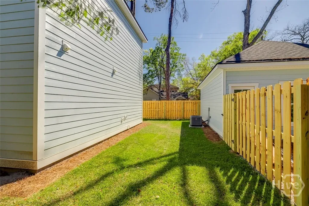 1615 Le Grand Street Savannah GA 31401