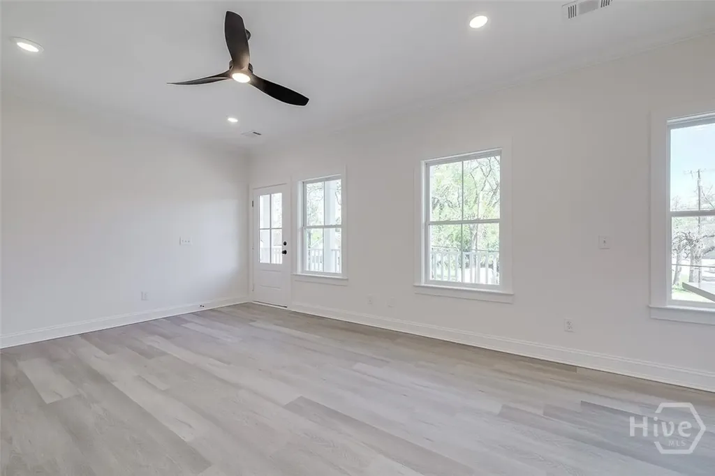 1615 Le Grand Street Savannah GA 31401
