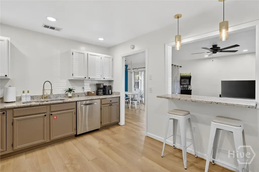 117 Longleaf Circle Pooler GA 31322