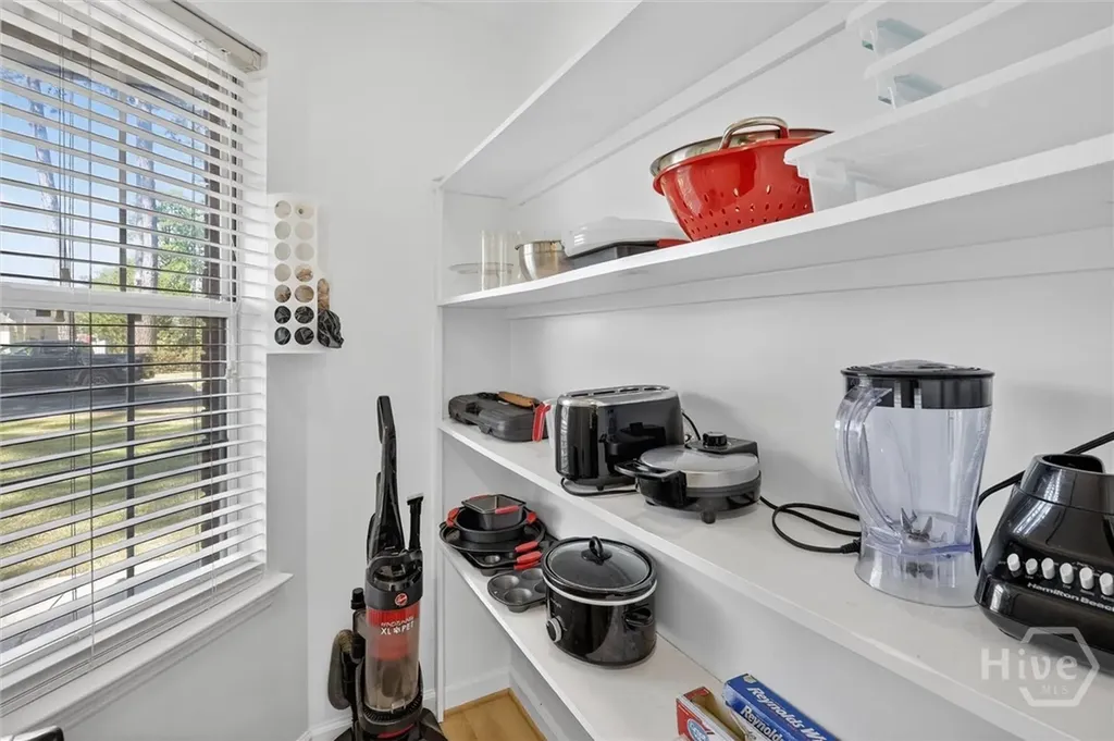 117 Longleaf Circle Pooler GA 31322