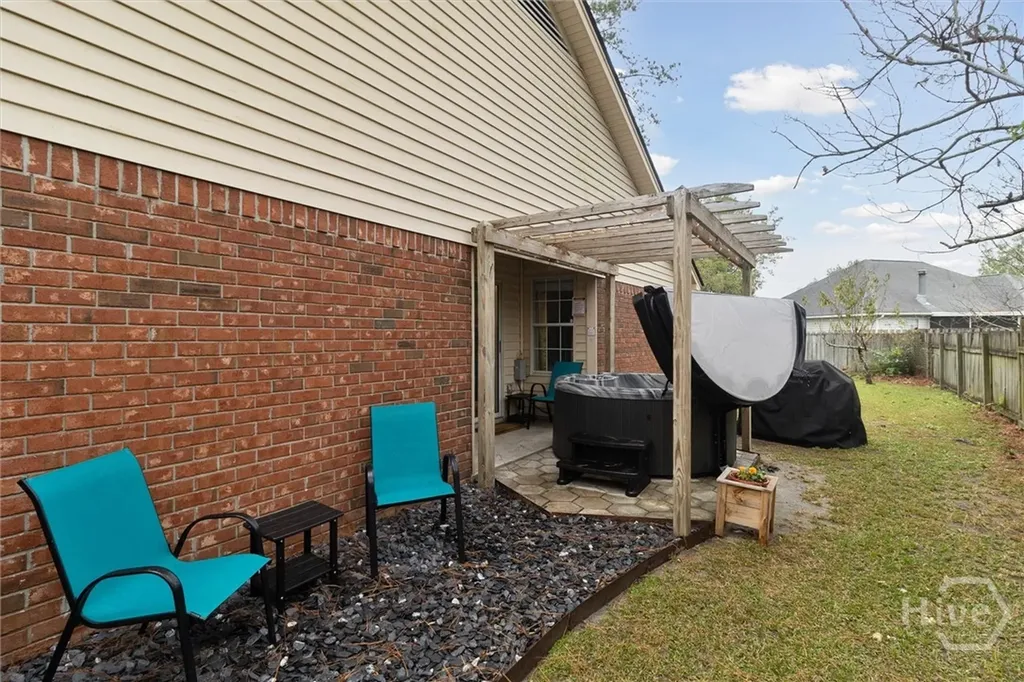 117 Longleaf Circle Pooler GA 31322